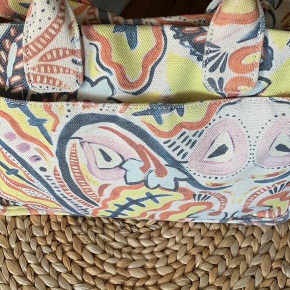 Vince Camuto Orla Tote in EUC - Picture 3 of 3